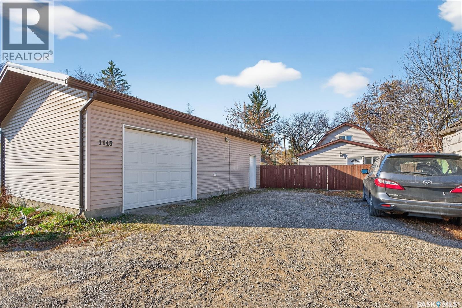 1143 6th Avenue Nw, Moose Jaw, Saskatchewan  S6H 4A7 - Photo 38 - SK021844