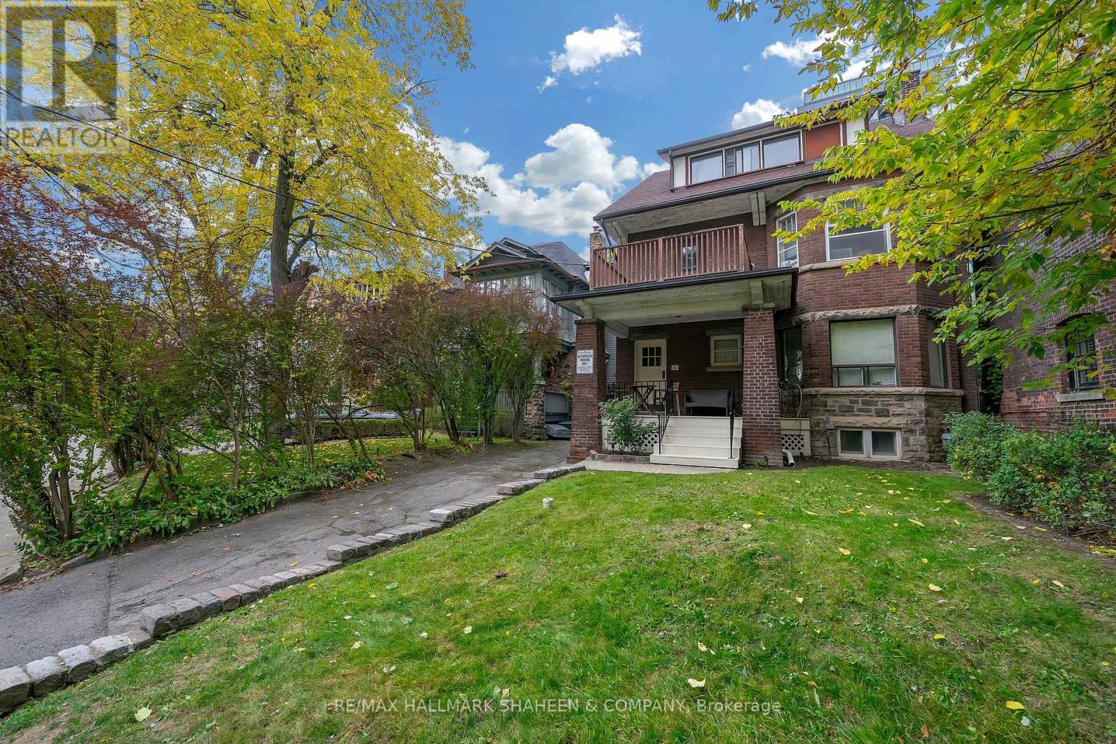 1 - 16 Foxbar Road, Toronto, Ontario  M4V 2G6 - Photo 18 - C12484454