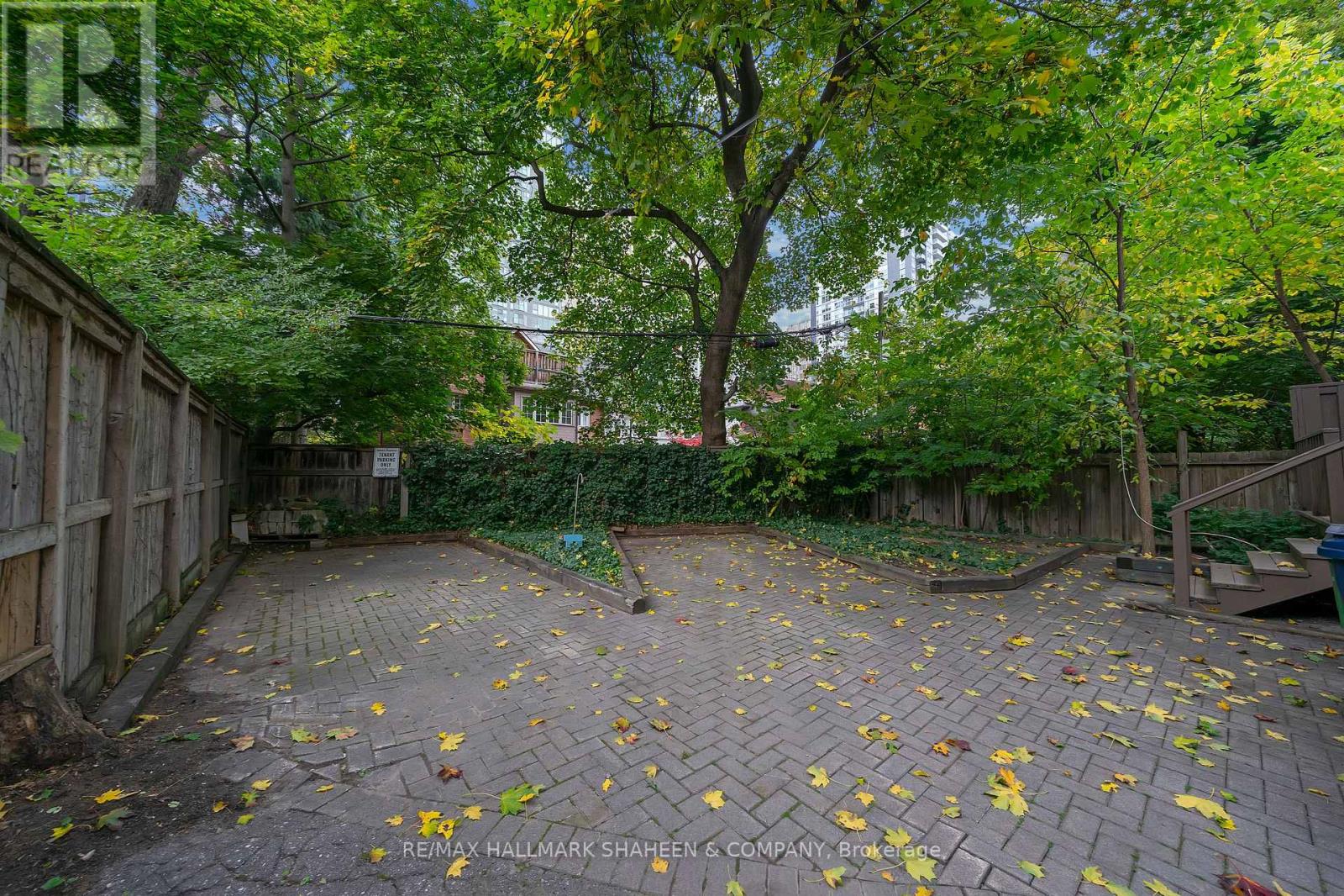 1 - 16 Foxbar Road, Toronto, Ontario  M4V 2G6 - Photo 16 - C12484454