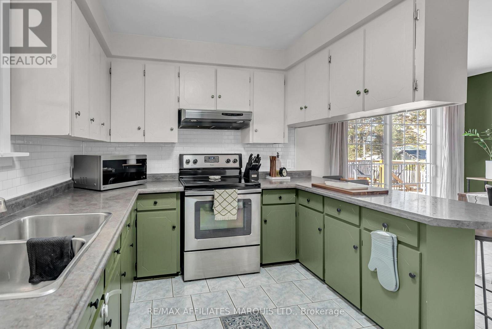 3310 Poirier Avenue, Cornwall, Ontario  K6K 1E1 - Photo 13 - X12489988