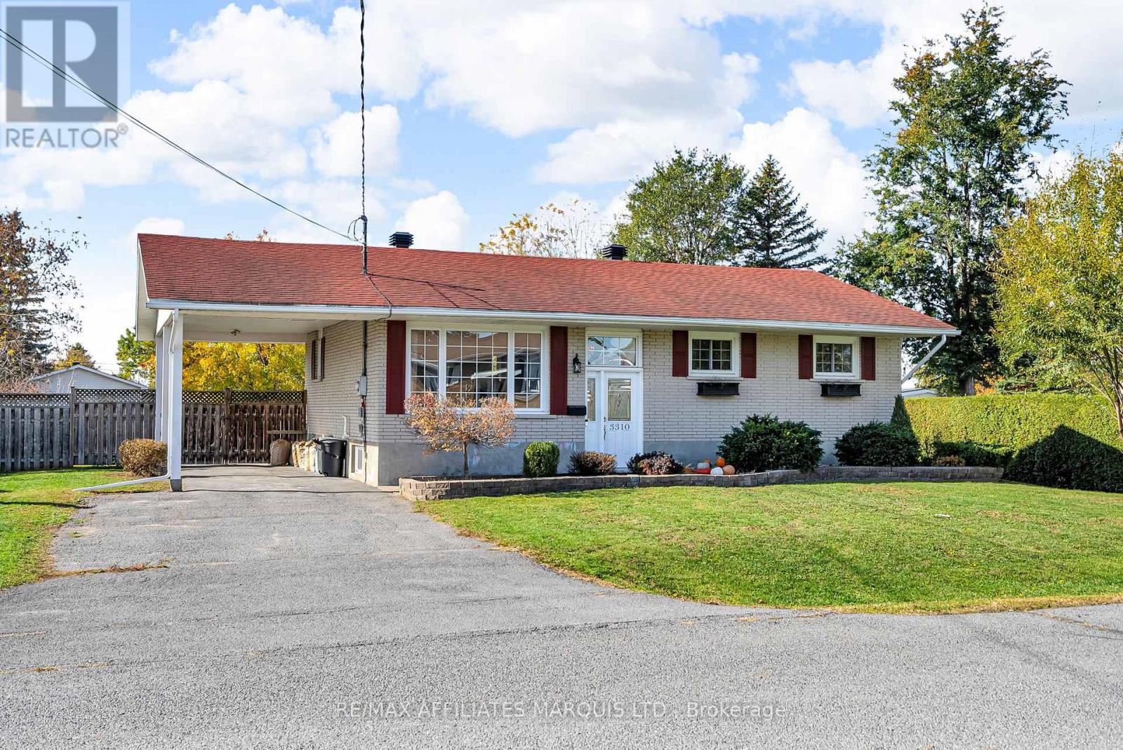 3310 Poirier Avenue, Cornwall, Ontario  K6K 1E1 - Photo 2 - X12489988