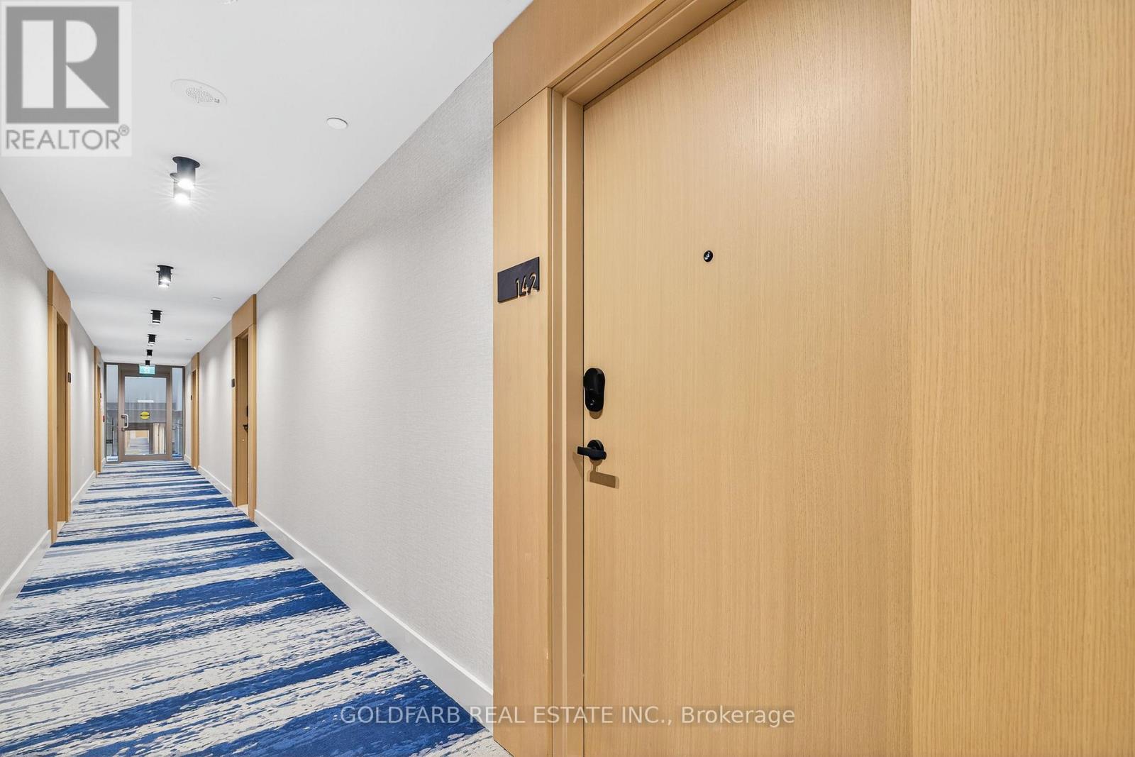 142 - 333 Sunseeker Avenue, Innisfil, Ontario  L9S 0R6 - Photo 5 - N12489666