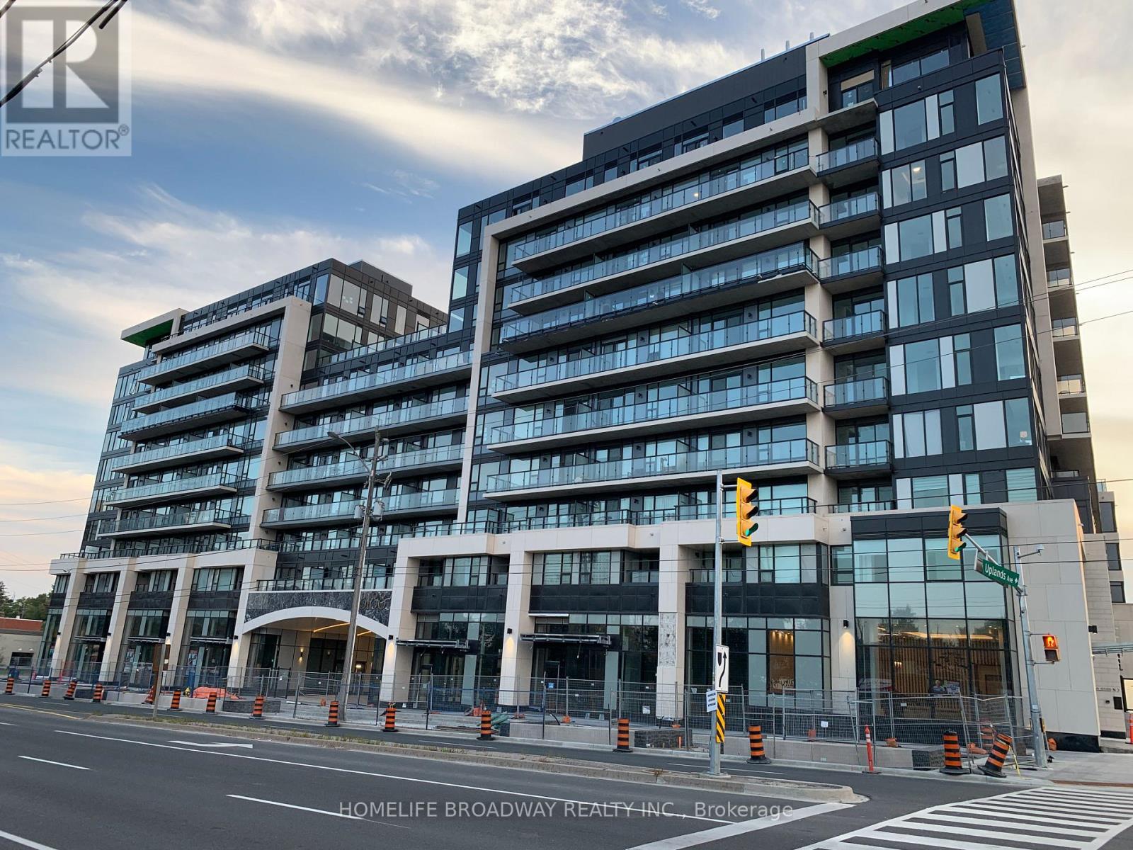 706 - 8188 YONGE STREET, Vaughan, Ontario