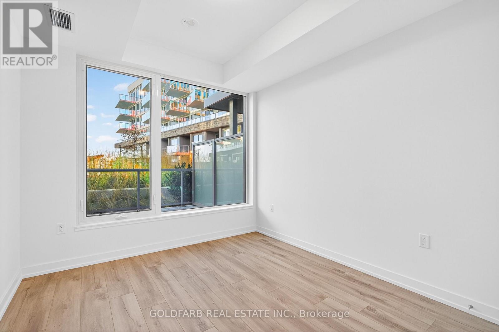 142 - 333 Sunseeker Avenue, Innisfil, Ontario  L9S 0R6 - Photo 19 - N12489666