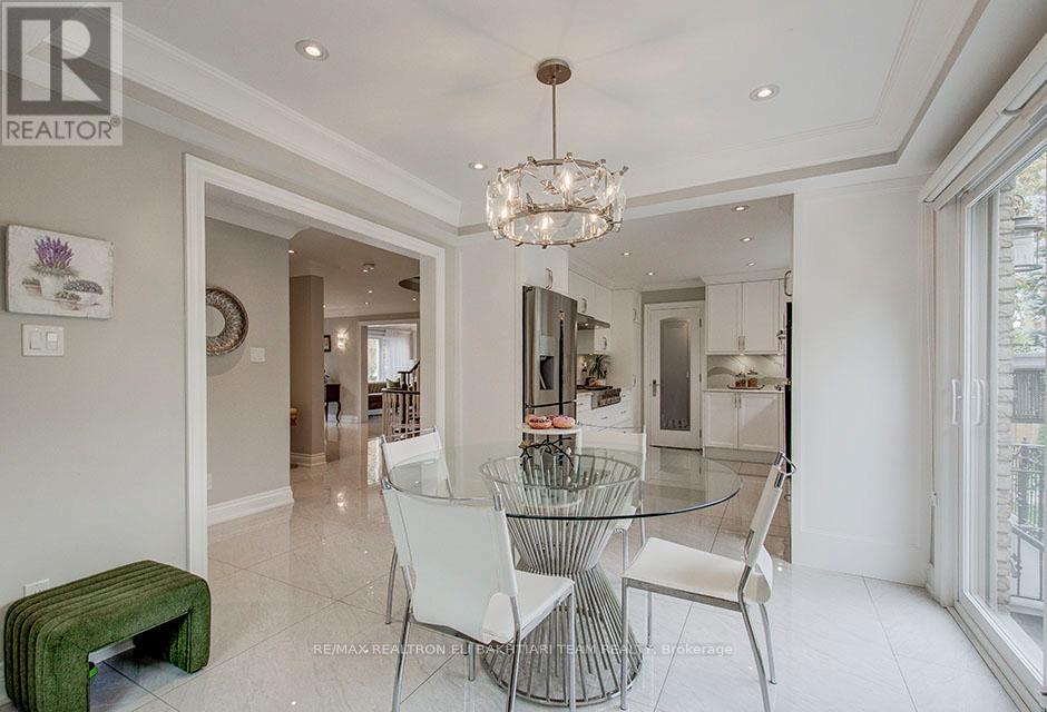 5 Bamboo Grove, Toronto, Ontario  M3B 2C6 - Photo 27 - C12489872