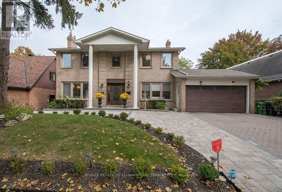 5 Bamboo Grove, Toronto, Ontario  M3B 2C6 - Photo 3 - C12489872