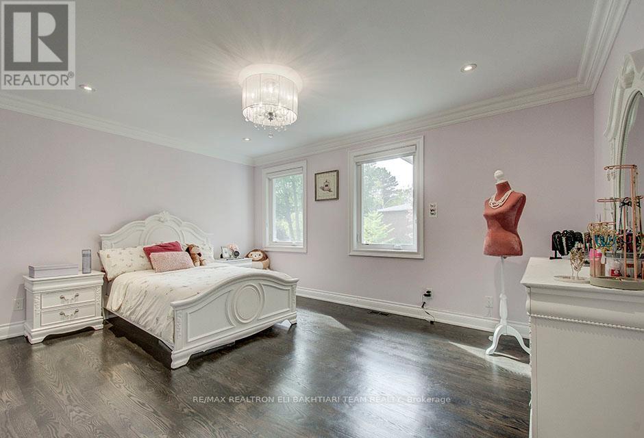 5 Bamboo Grove, Toronto, Ontario  M3B 2C6 - Photo 39 - C12489872