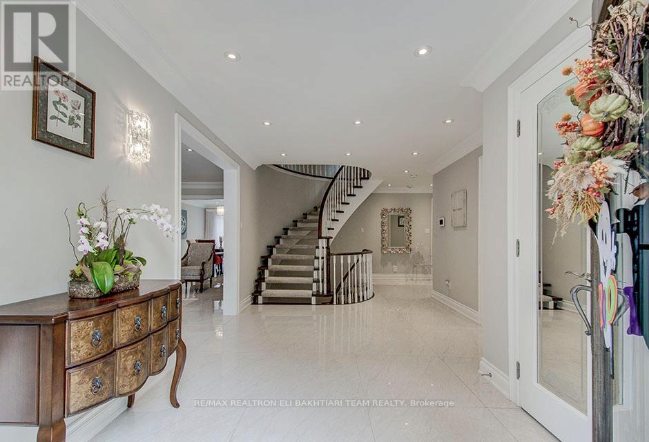 5 Bamboo Grove, Toronto, Ontario  M3B 2C6 - Photo 6 - C12489872