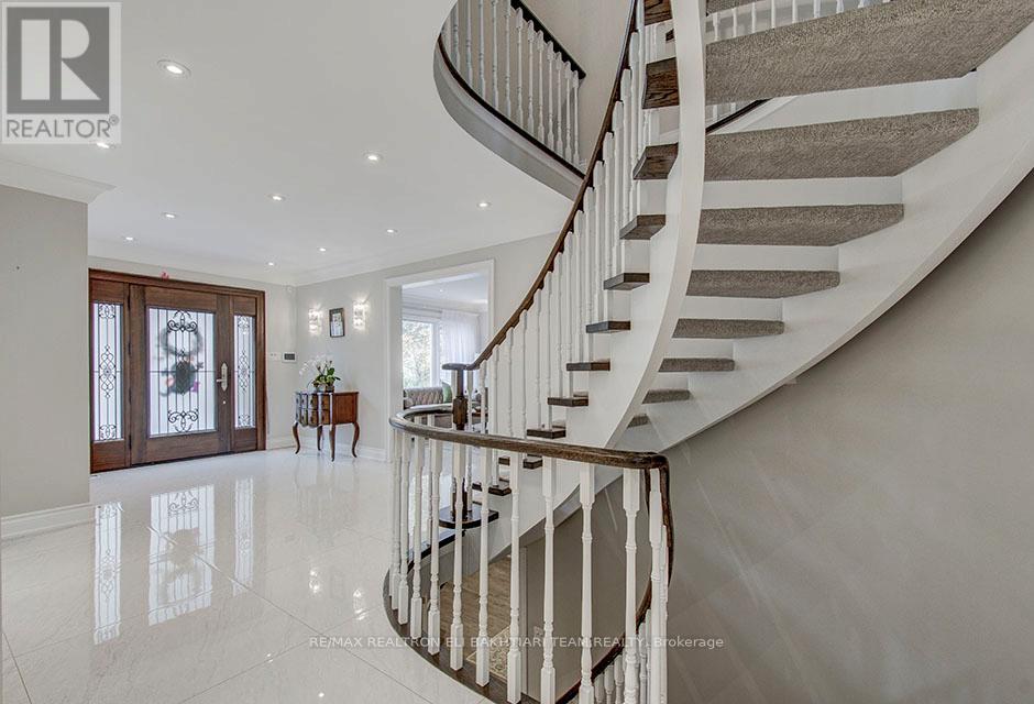 5 Bamboo Grove, Toronto, Ontario  M3B 2C6 - Photo 8 - C12489872