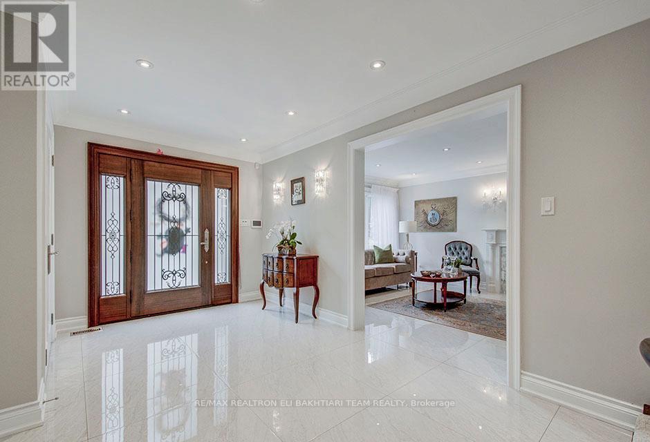 5 Bamboo Grove, Toronto, Ontario  M3B 2C6 - Photo 9 - C12489872