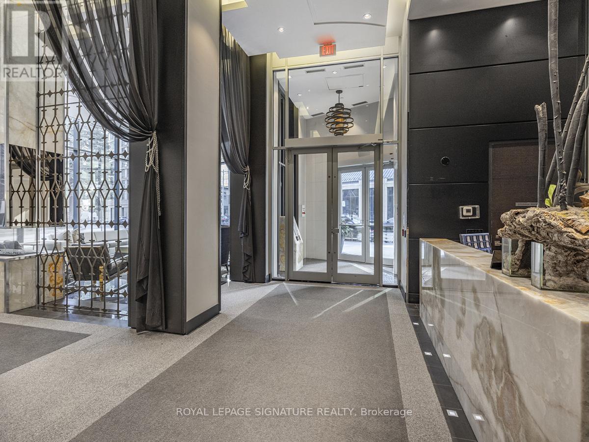 1704 - 32 Davenport Road, Toronto, Ontario  M5R 0B5 - Photo 19 - C12489884