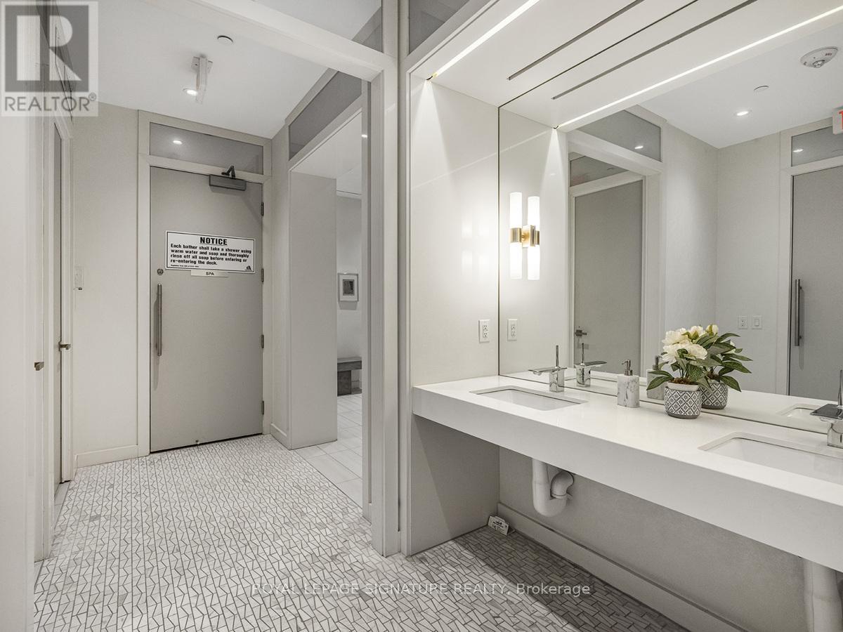 1704 - 32 Davenport Road, Toronto, Ontario  M5R 0B5 - Photo 24 - C12489884