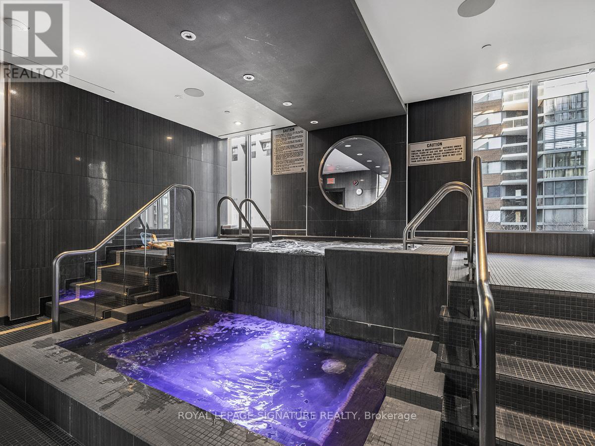 1704 - 32 Davenport Road, Toronto, Ontario  M5R 0B5 - Photo 25 - C12489884