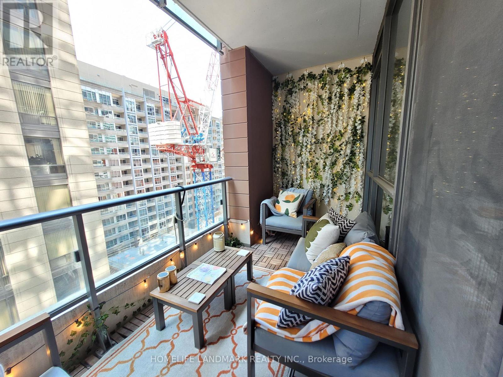 1007 - 8 Mercer Street, Toronto, Ontario  M5V 3W2 - Photo 7 - C12489894