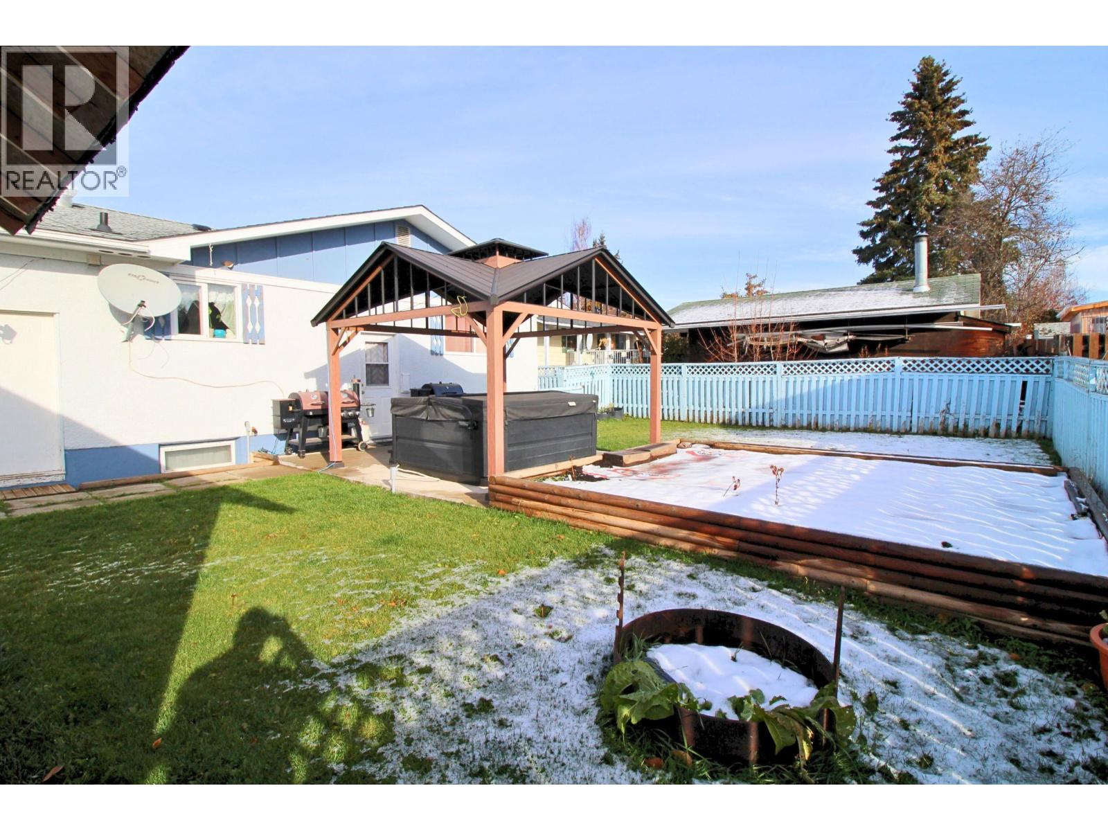 3290 Gillespie Road, Houston, British Columbia  V0J 1Z0 - Photo 6 - R3062717