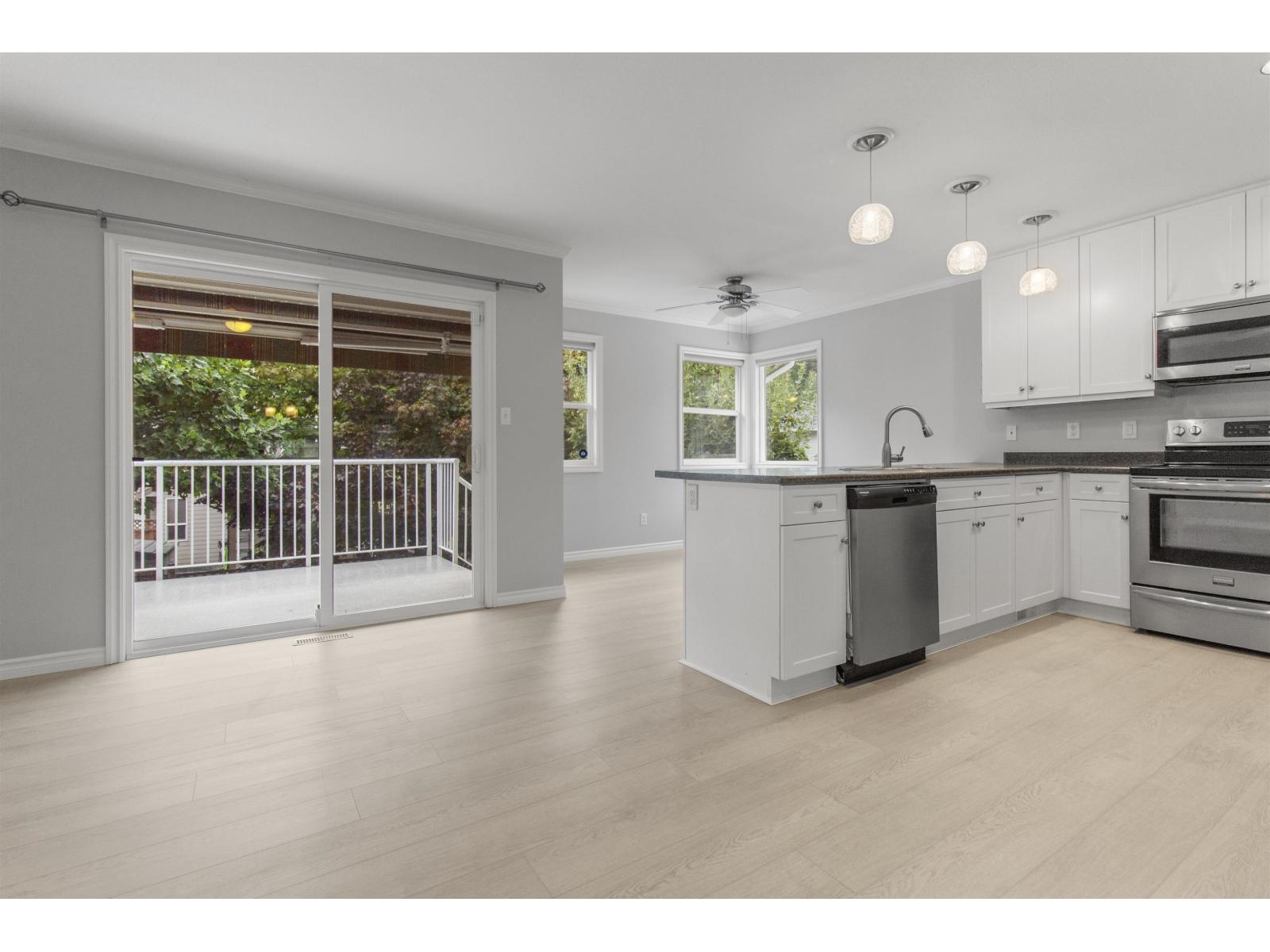 5409 Westwood Drive, Promontory, Chilliwack, British Columbia  V2R 5R5 - Photo 3 - R3054129