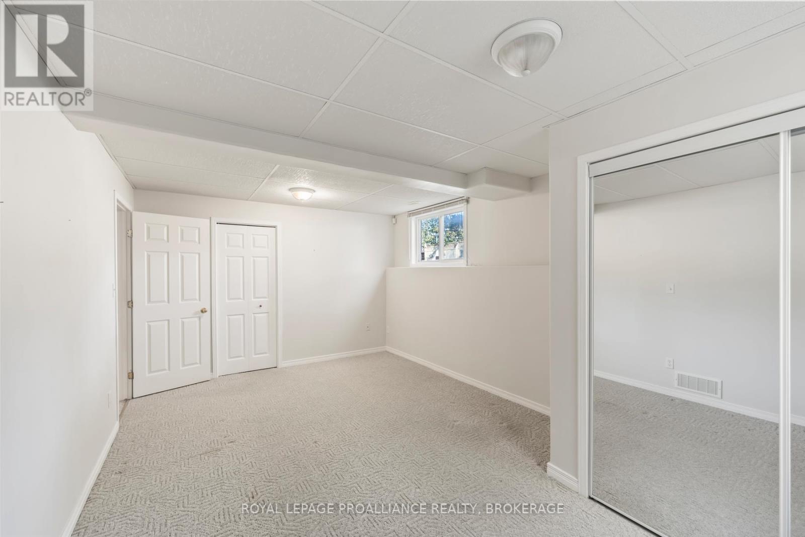 214 Ellesmeer Avenue, Kingston (City Northwest), Ontario  K7P 3E4 - Photo 27 - X12489986