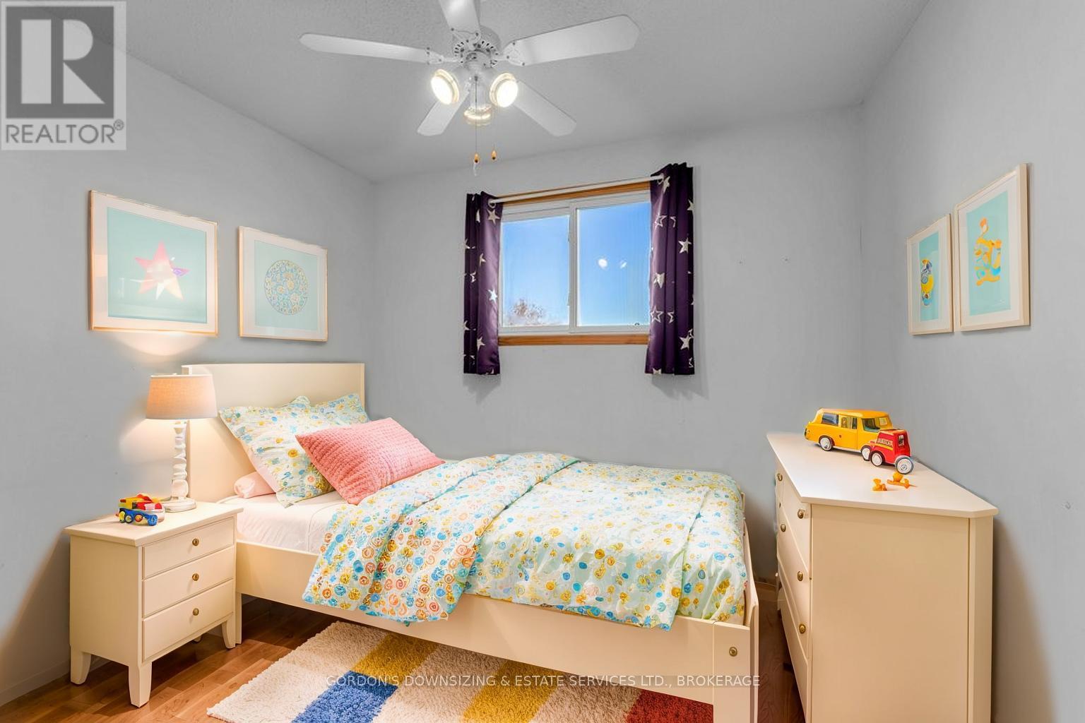 45 - 39 Coventry Crescent, Kingston (West Of Sir John A. Blvd), Ontario  K7M 7S8 - Photo 21 - X12490034