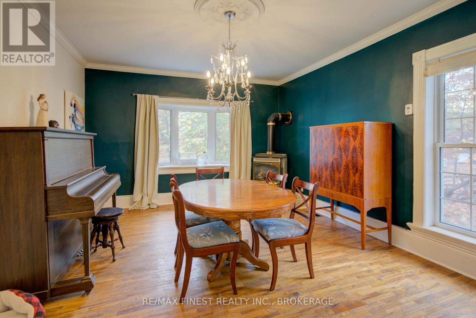 1128 Elizabeth Street, Frontenac (Frontenac Centre), Ontario  K0H 2P0 - Photo 14 - X12490234