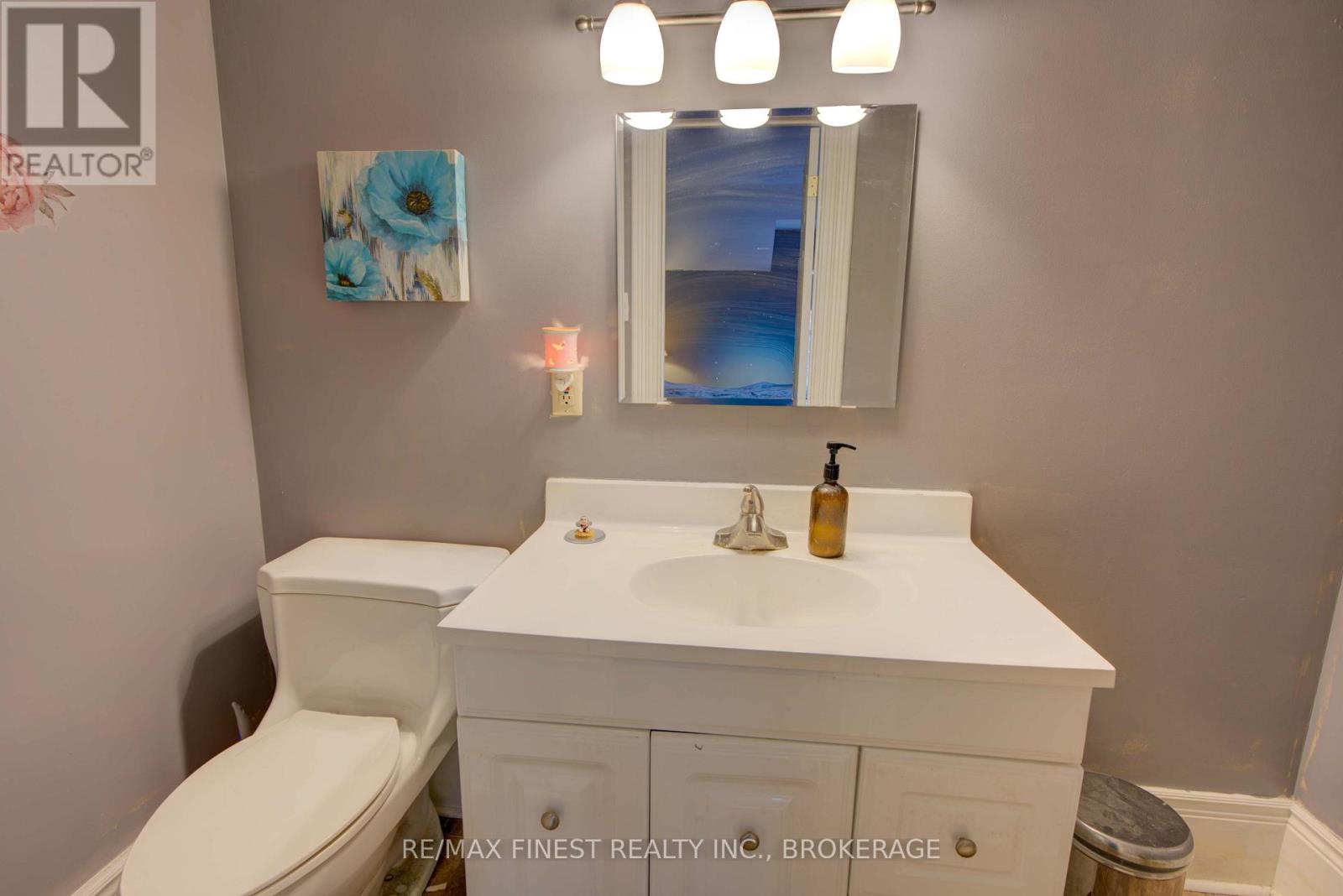 1128 Elizabeth Street, Frontenac (Frontenac Centre), Ontario  K0H 2P0 - Photo 31 - X12490234