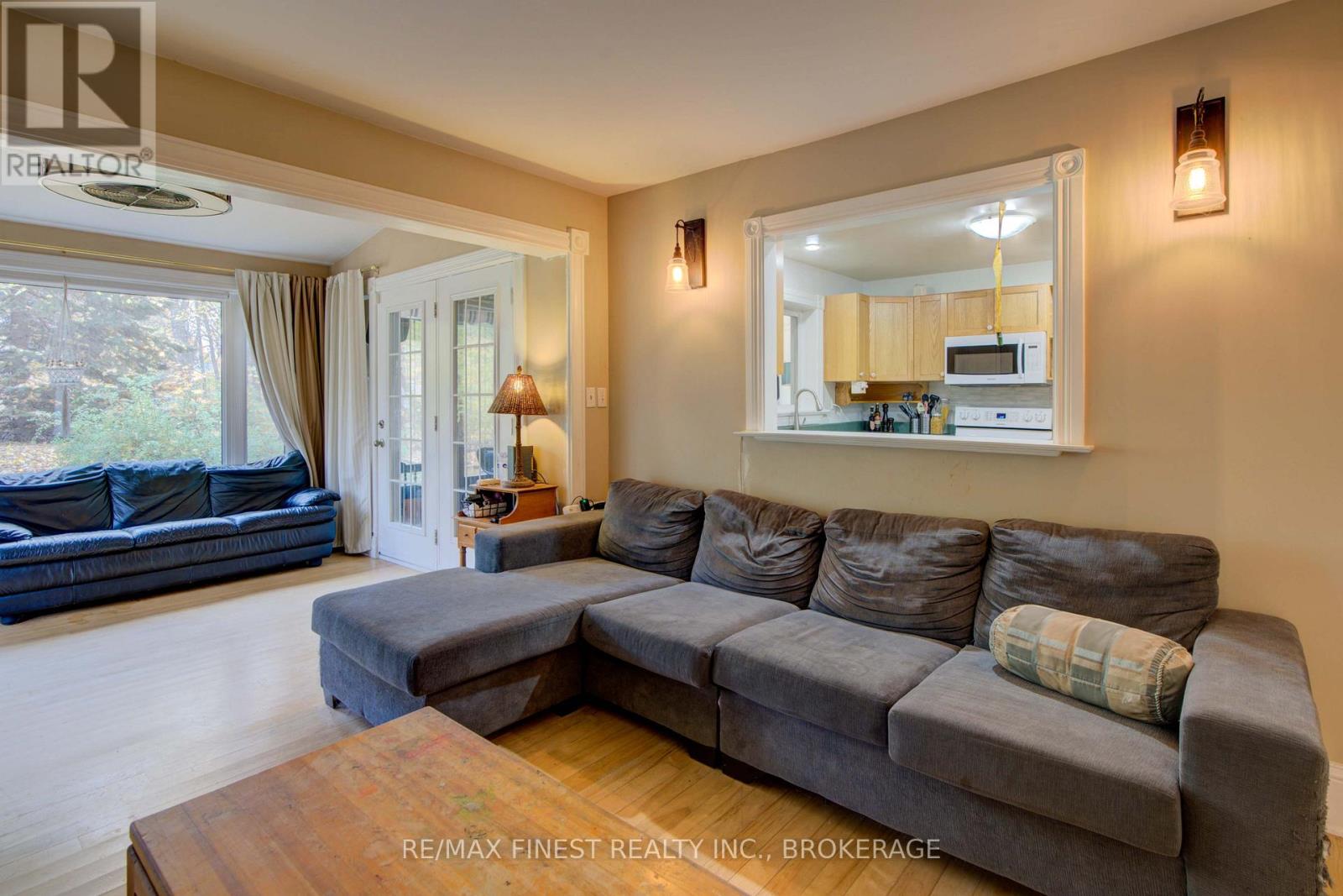 1128 Elizabeth Street, Frontenac (Frontenac Centre), Ontario  K0H 2P0 - Photo 5 - X12490234