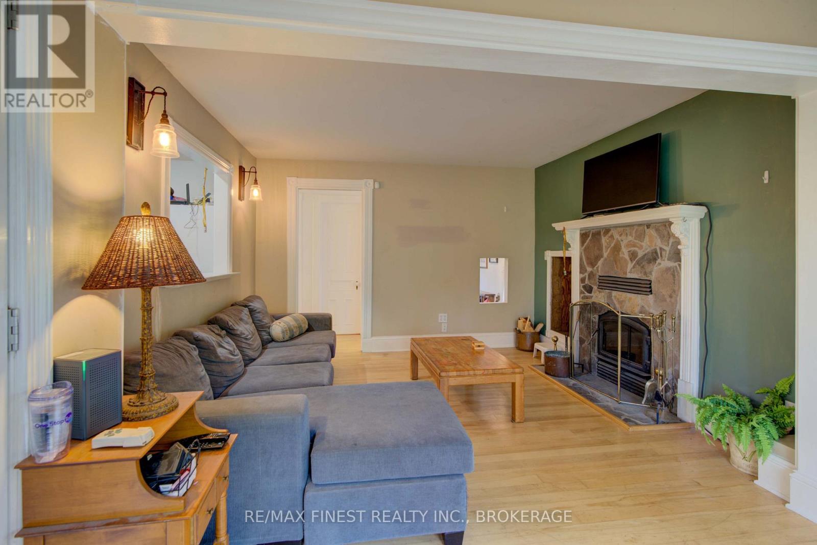 1128 Elizabeth Street, Frontenac (Frontenac Centre), Ontario  K0H 2P0 - Photo 7 - X12490234