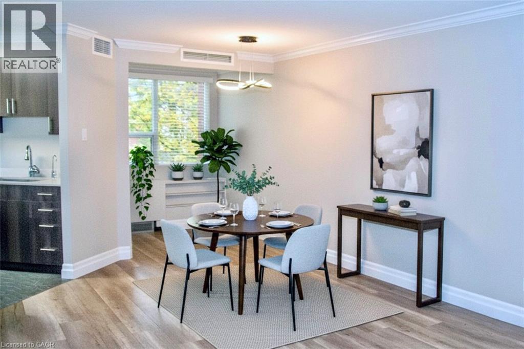 20 Ellen Street E Unit# 204, Kitchener, Ontario  N2H 6R7 - Photo 4 - 40784200