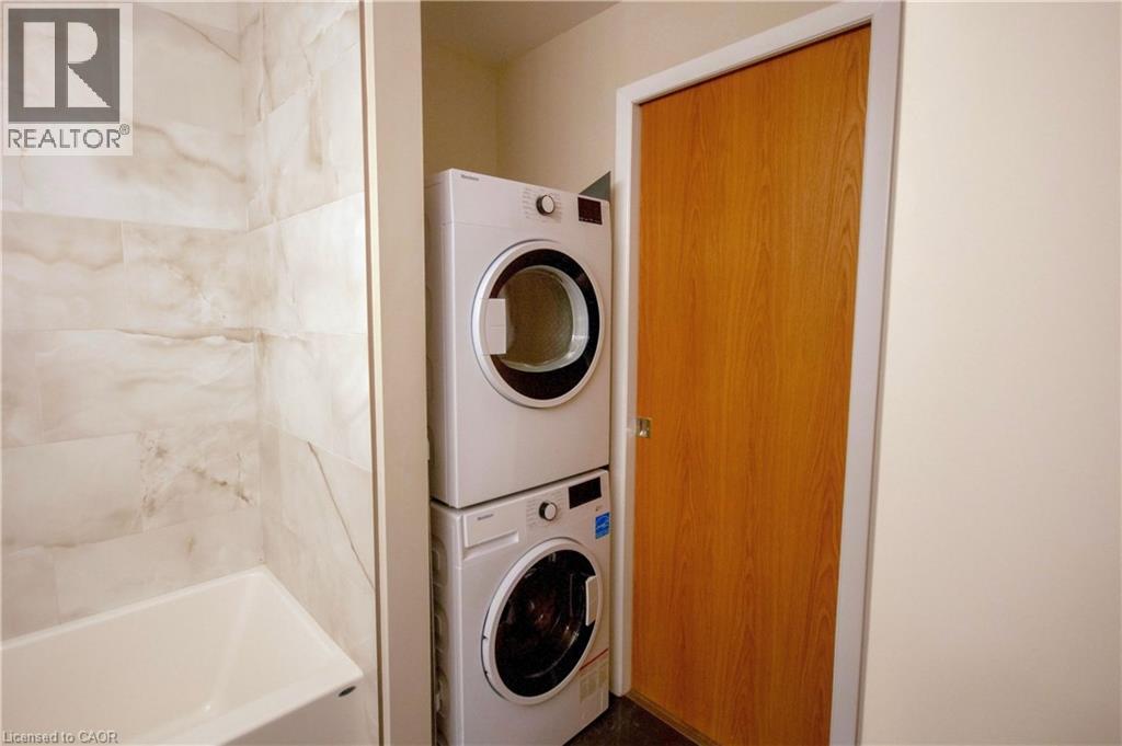 20 Ellen Street E Unit# 204, Kitchener, Ontario  N2H 6R7 - Photo 13 - 40784200