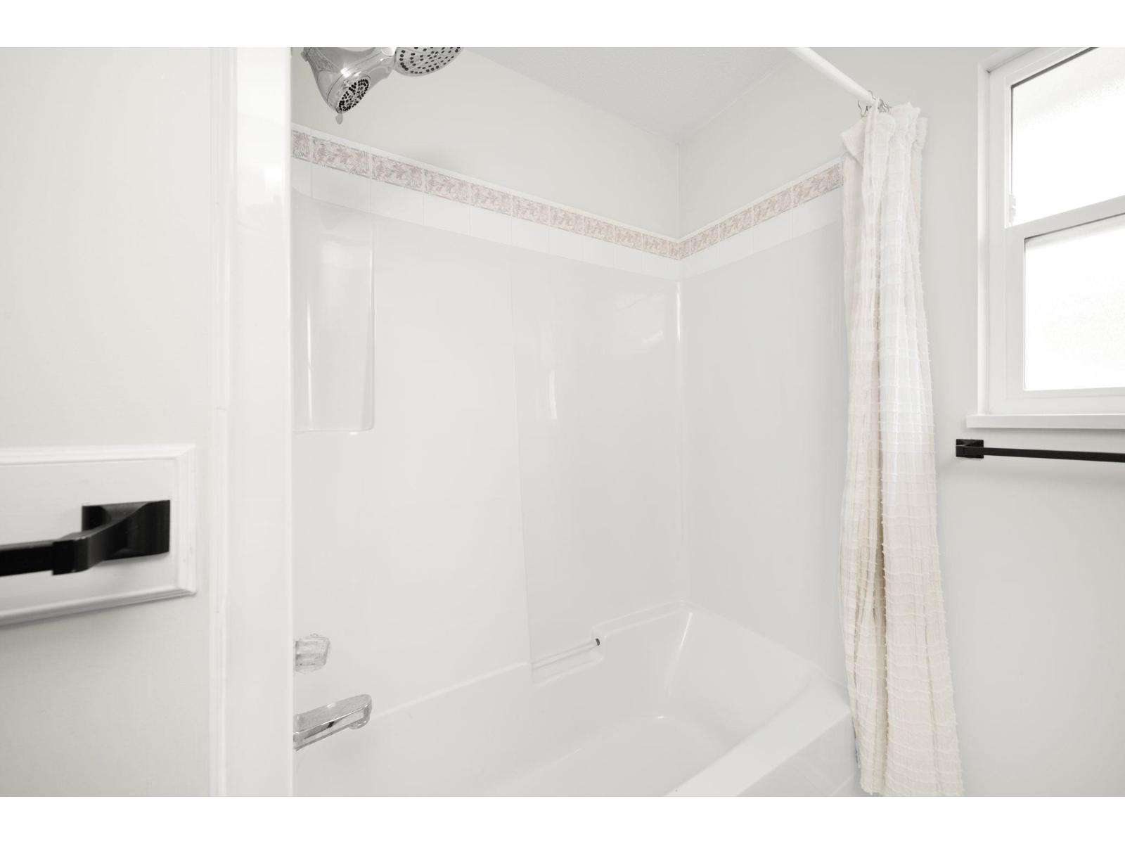 22245 46 Avenue, Langley, British Columbia  V2Z 1M4 - Photo 8 - R3062876