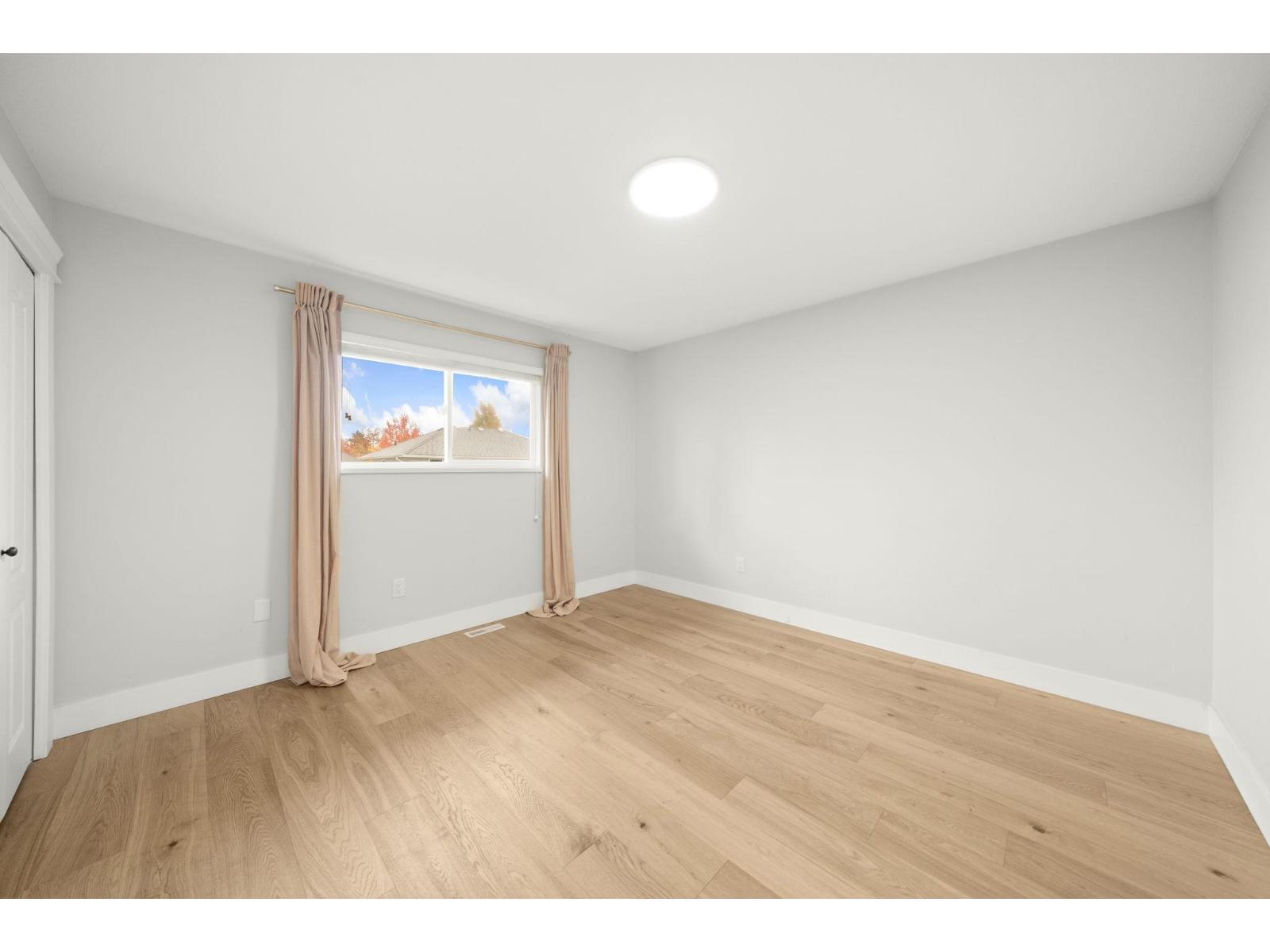 22245 46 Avenue, Langley, British Columbia  V2Z 1M4 - Photo 5 - R3062876