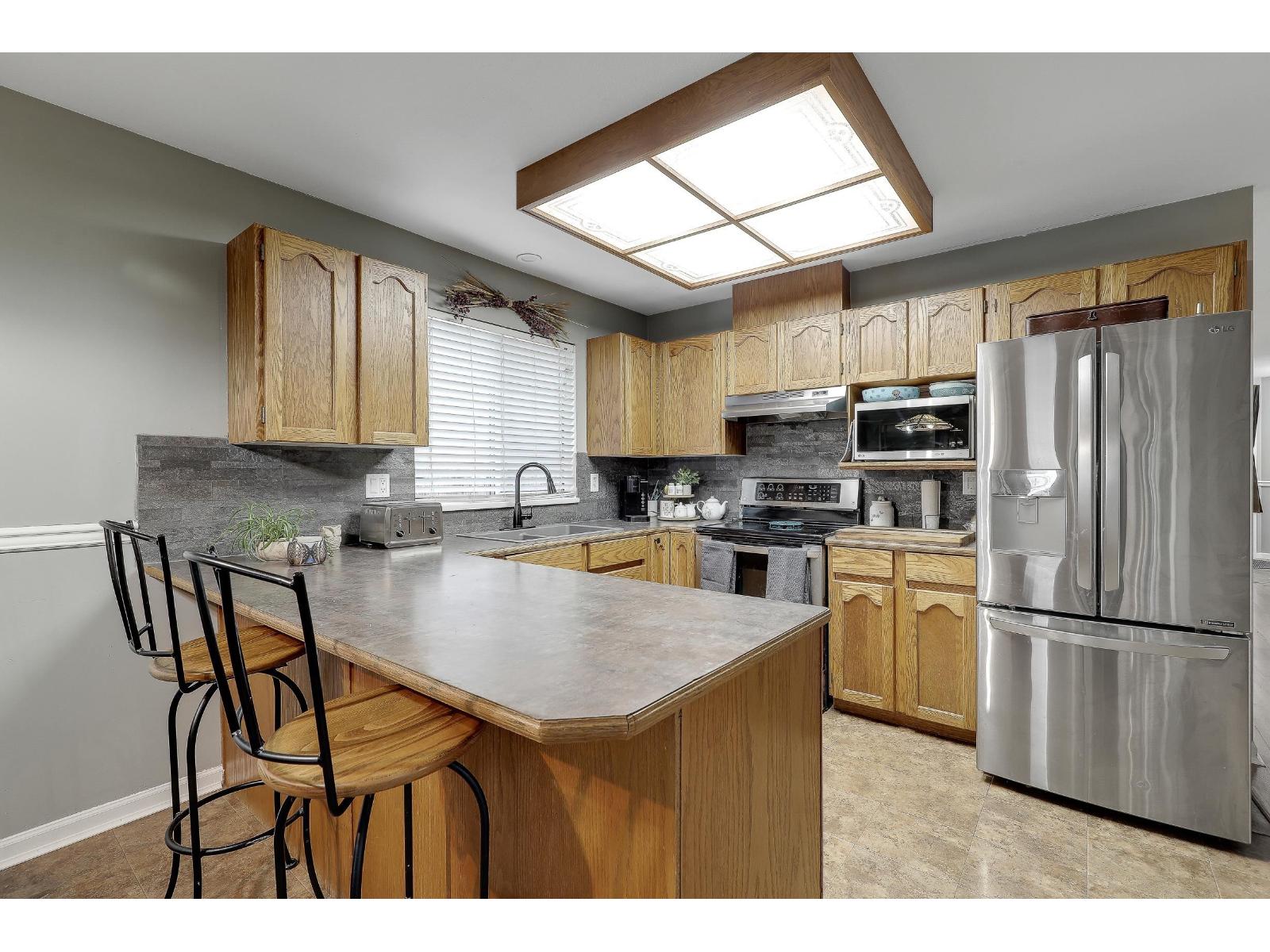 9667 151b Street, Surrey, British Columbia  V3R 9W7 - Photo 15 - R3062397