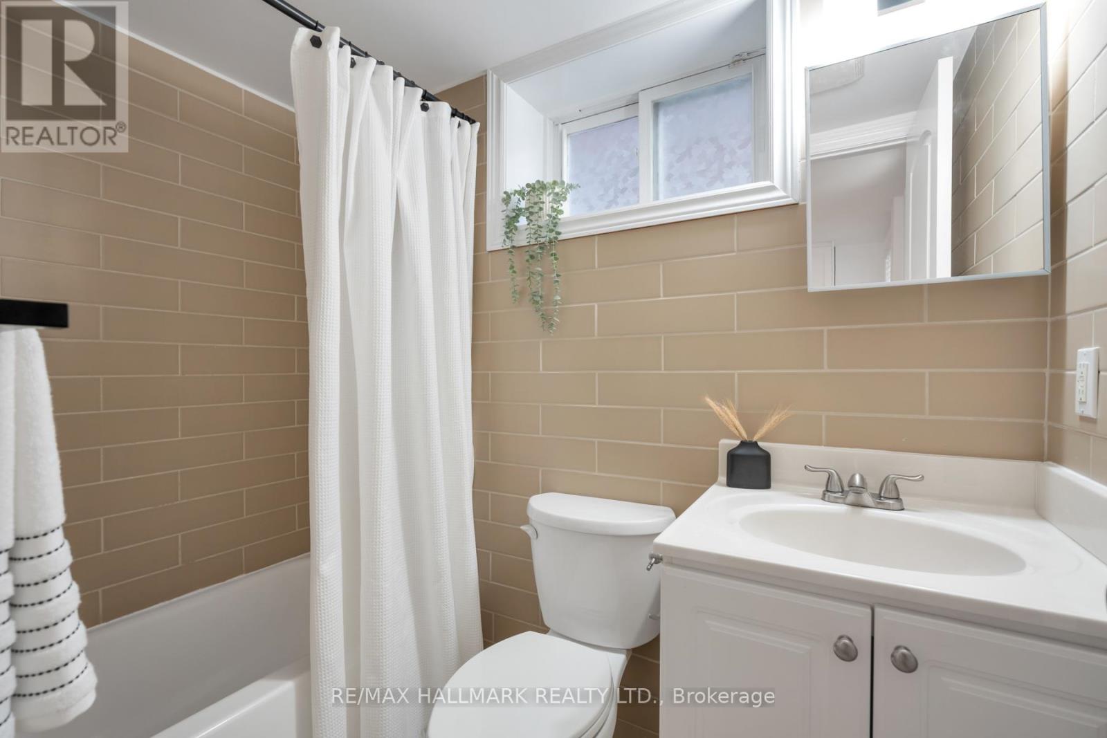 21 Mountjoy Avenue, Toronto, Ontario  M1J 1J4 - Photo 44 - E12489804