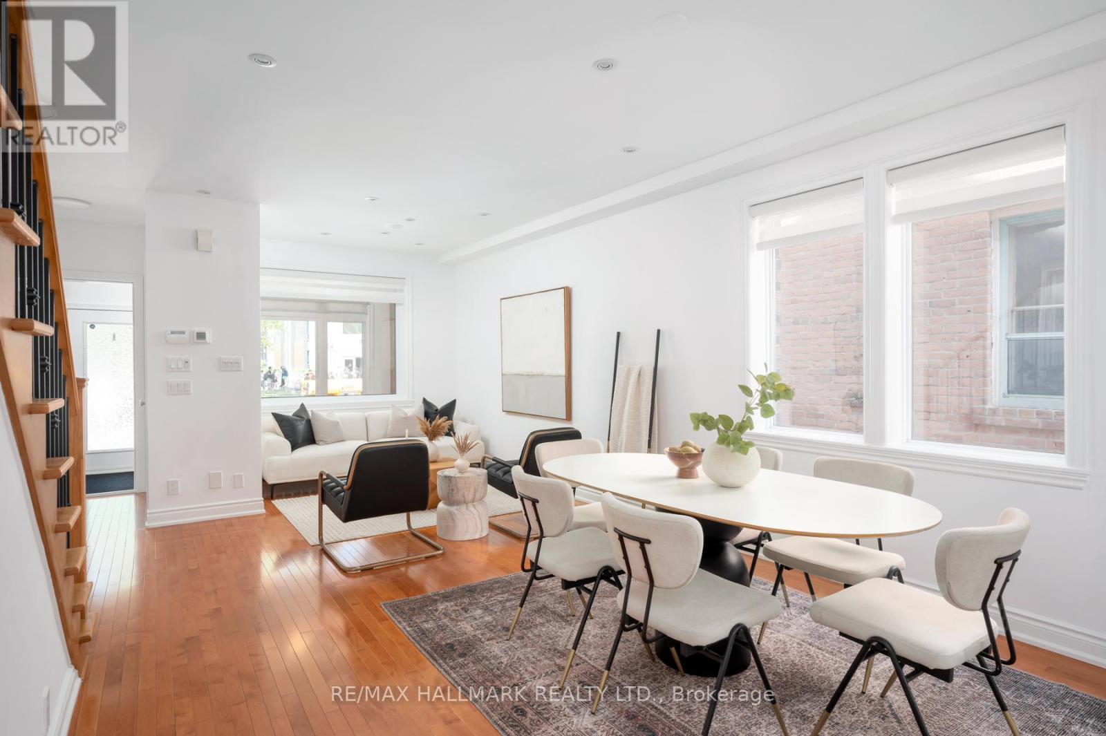 21 Mountjoy Avenue, Toronto, Ontario  M1J 1J4 - Photo 8 - E12489804