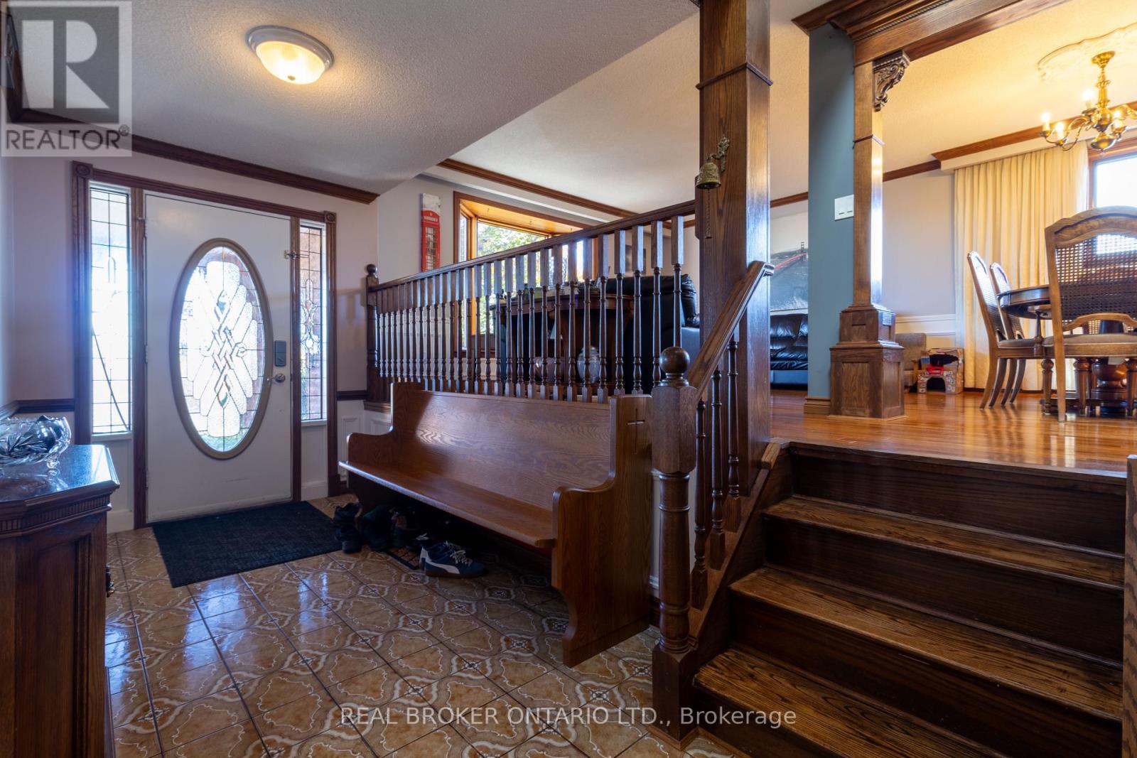 50 Spry Avenue S, Clarington, Ontario  L1C 3Y5 - Photo 2 - E12489900