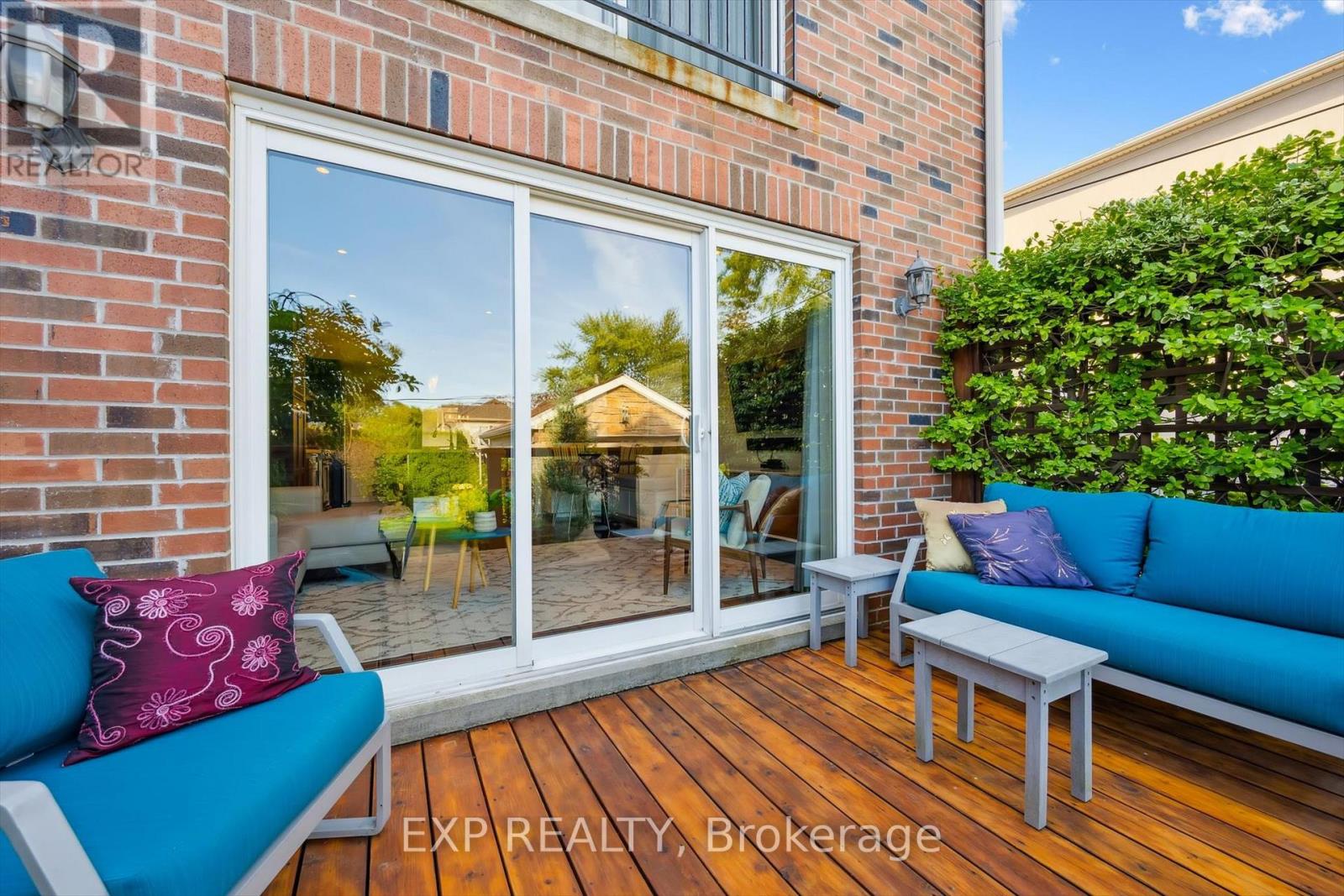 108 Barker Avenue, Toronto, Ontario  M4C 2N9 - Photo 26 - E12489940