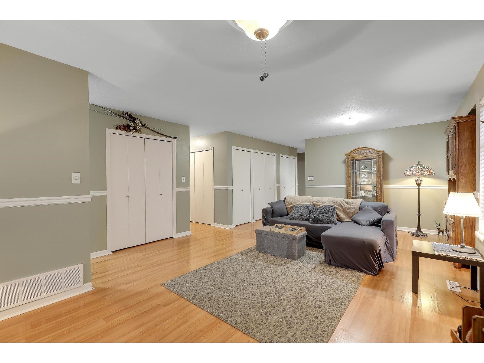 9667 151b Street, Surrey, British Columbia  V3R 9W7 - Photo 10 - R3062397