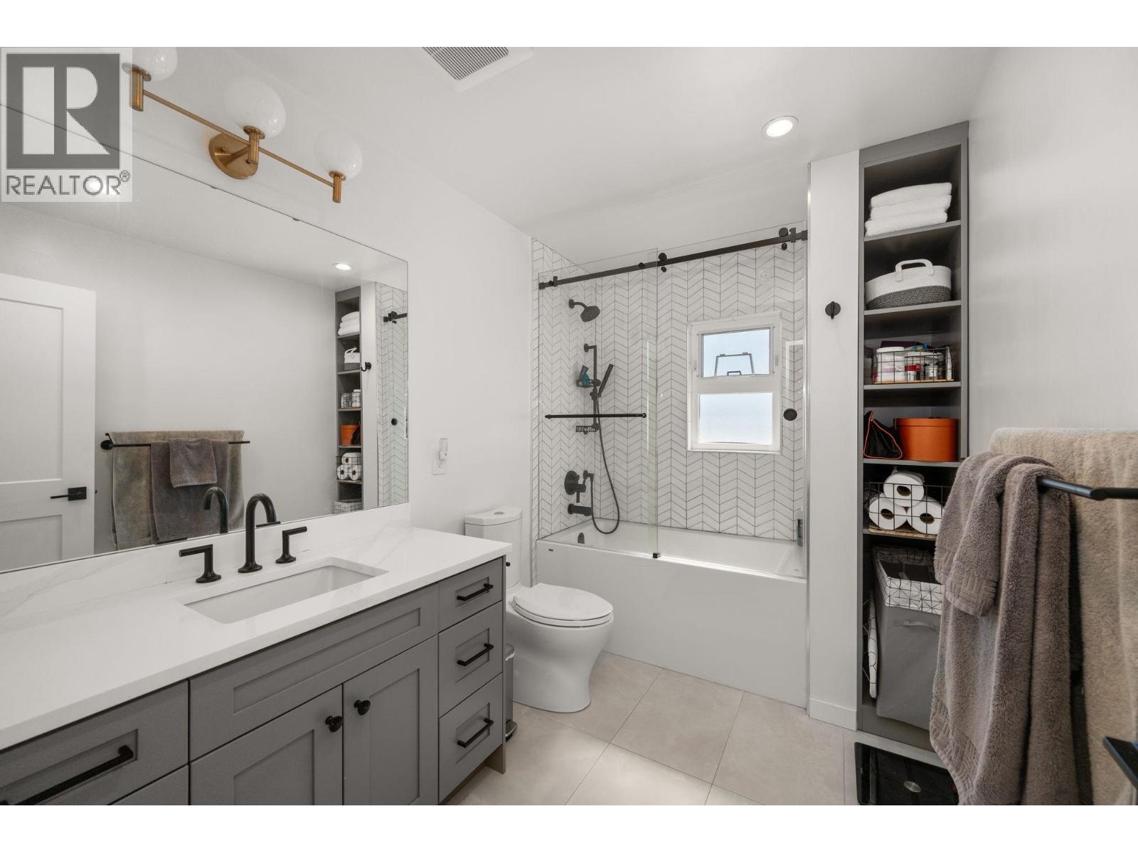 2566 Mcbain Avenue, Vancouver, British Columbia  V6L 2C6 - Photo 15 - R3059886