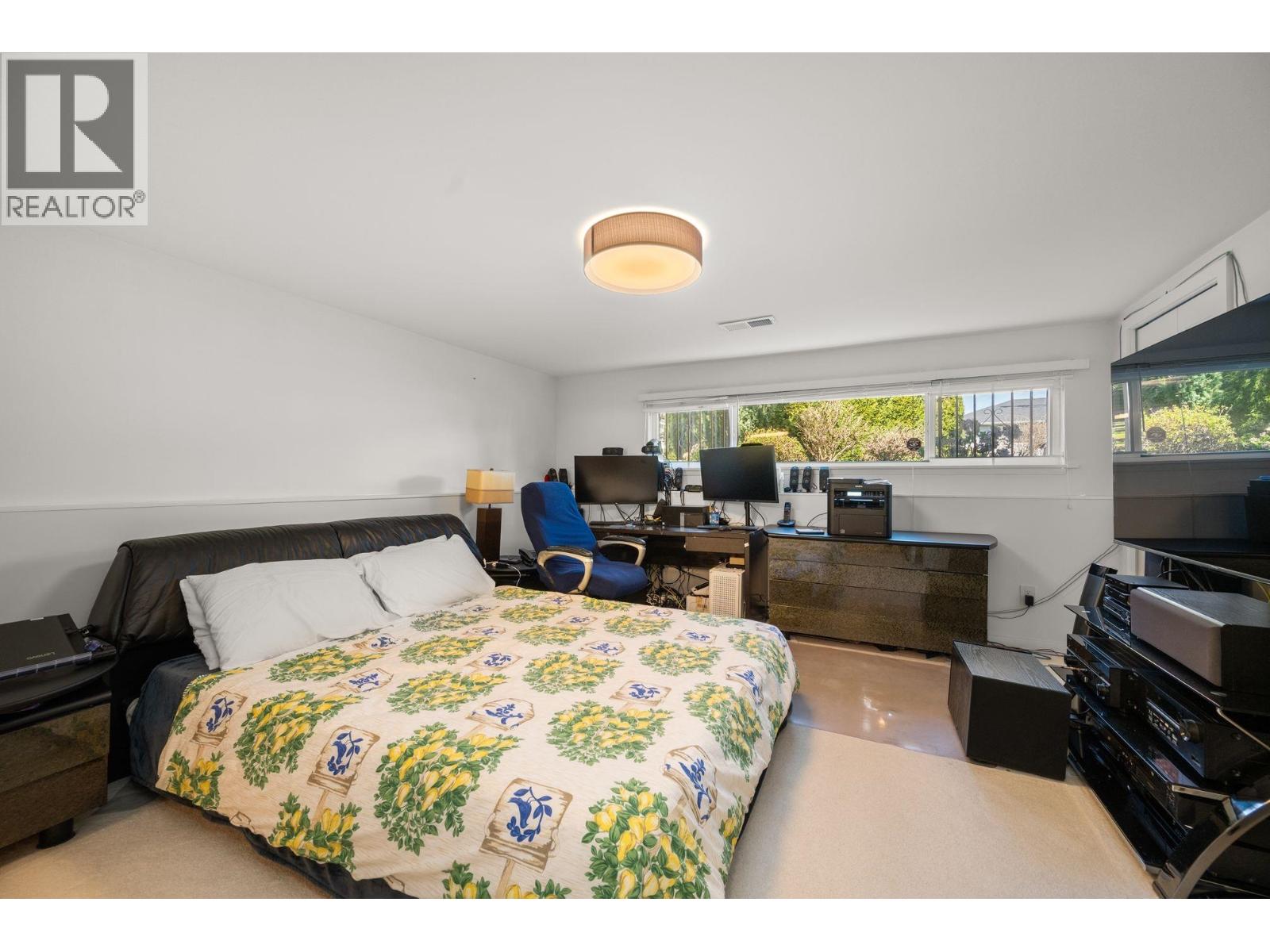 2566 Mcbain Avenue, Vancouver, British Columbia  V6L 2C6 - Photo 16 - R3059886