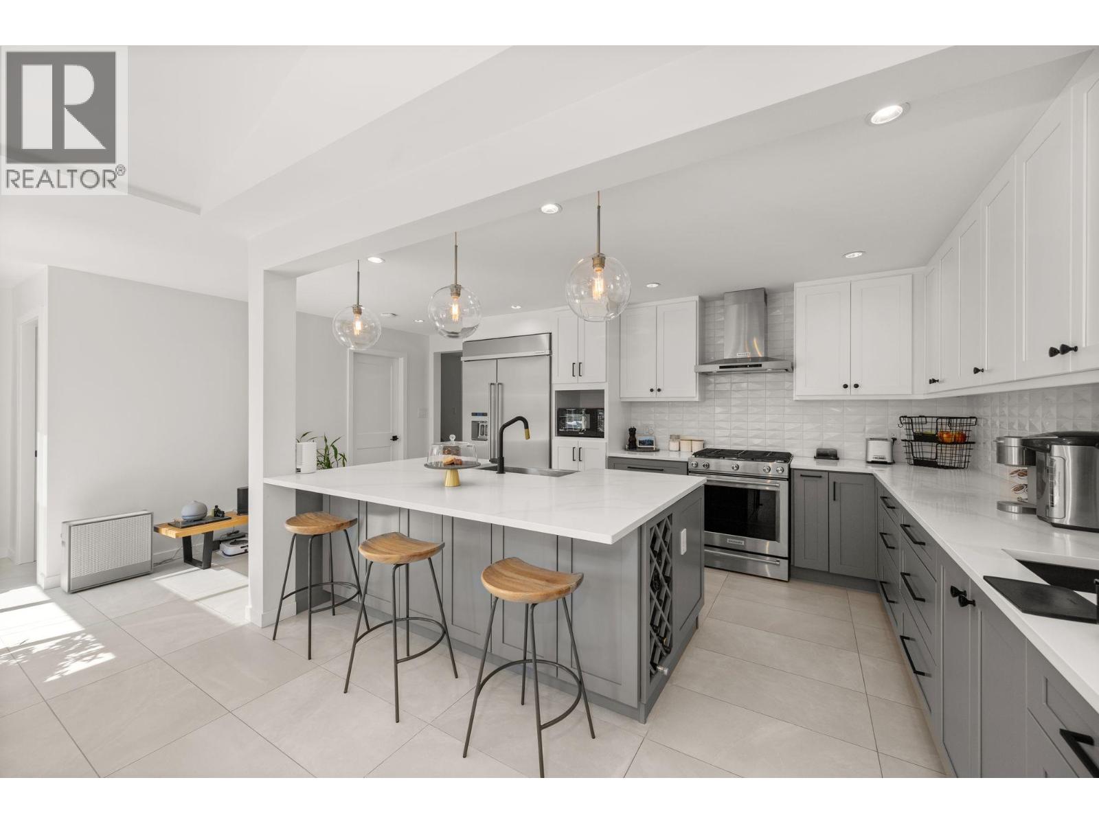 2566 Mcbain Avenue, Vancouver, British Columbia  V6L 2C6 - Photo 7 - R3059886