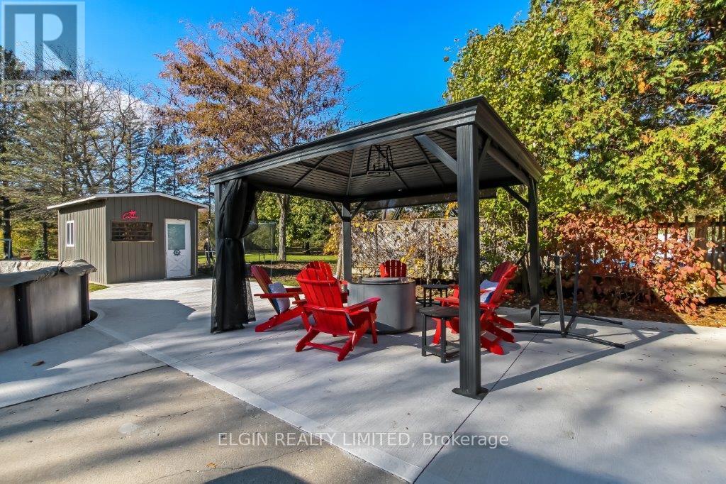 Photo 24 of 34 for 16 North Valerie Street