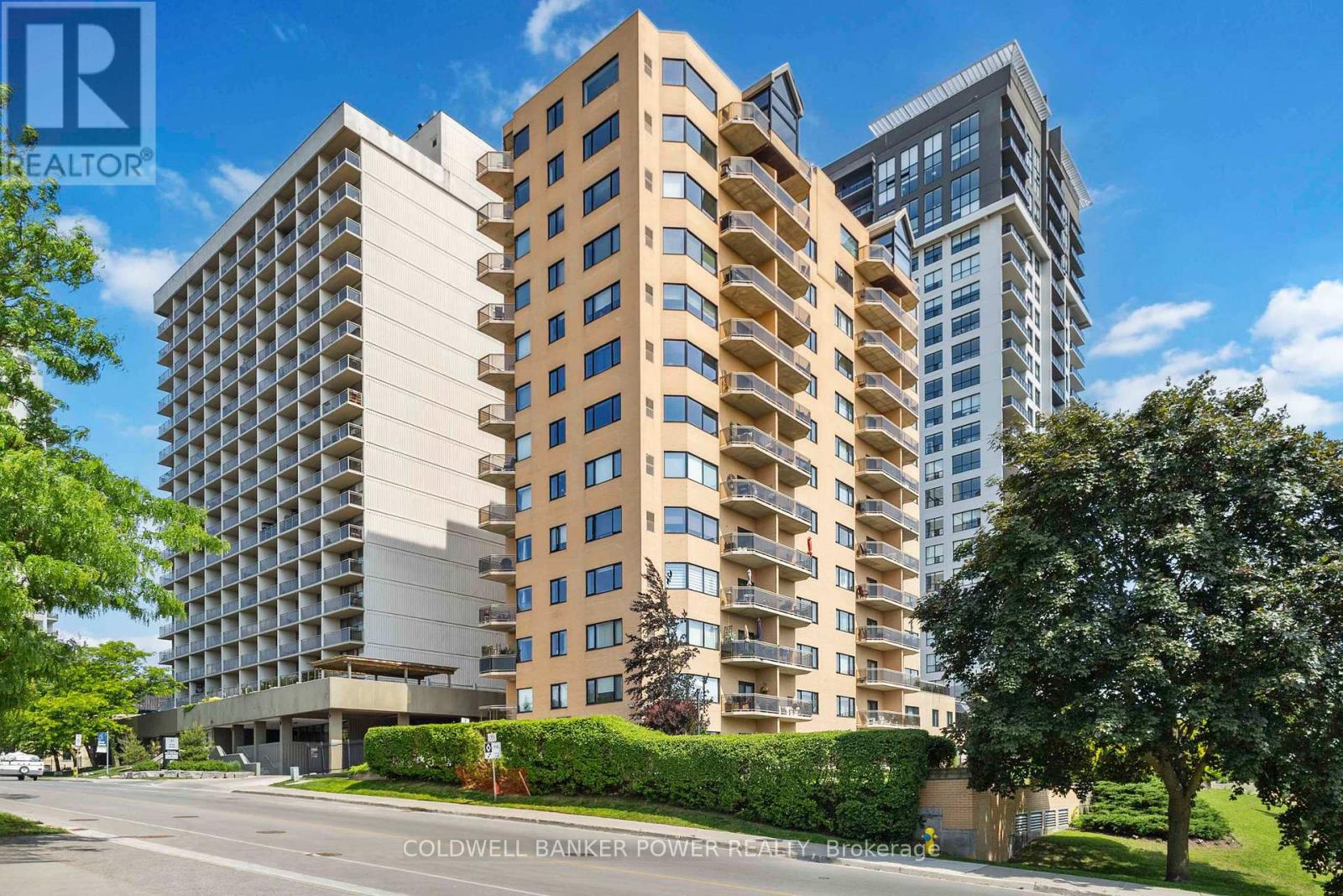 602 - 19 King Street, London East (East K), Ontario  N6A 5N8 - Photo 2 - X12490250