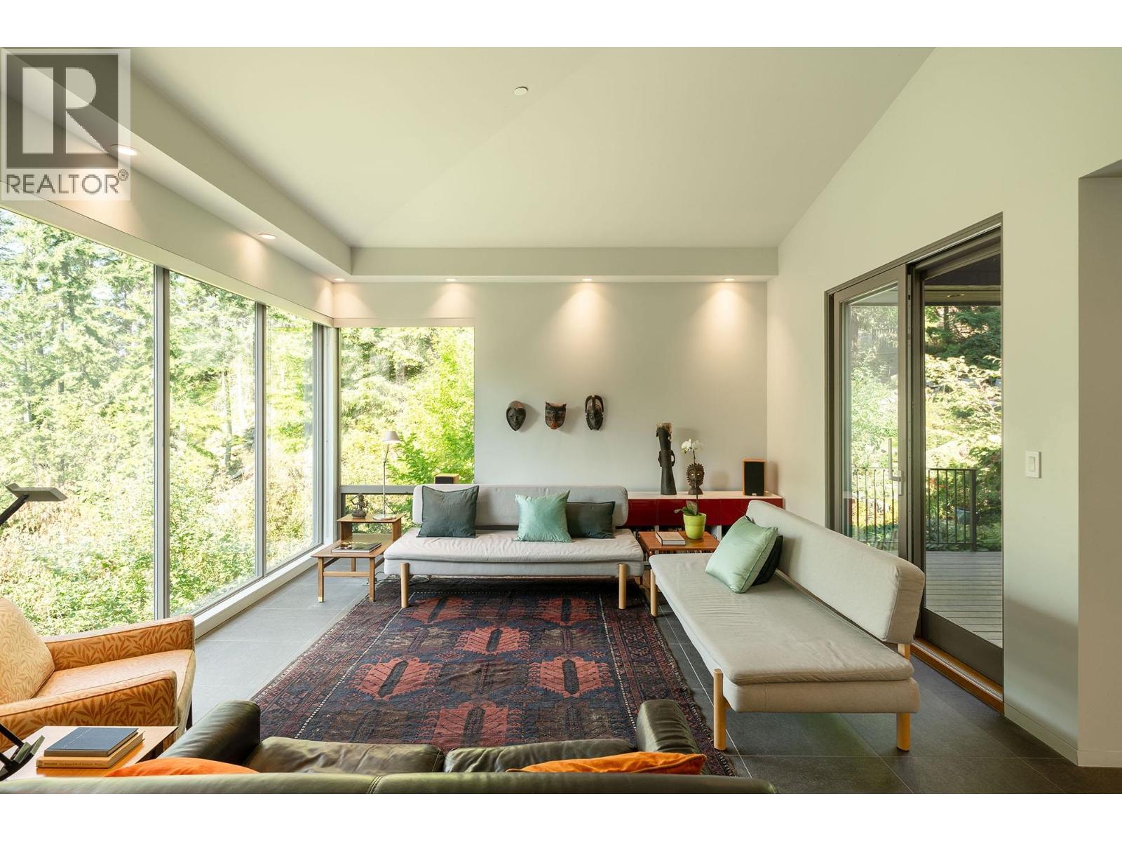 1754 FRANCES WALK, Bowen Island, British Columbia