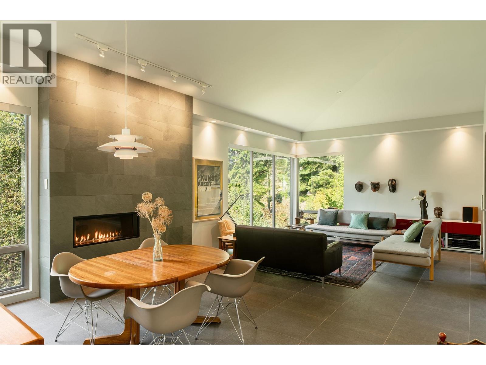 1754 Frances Walk, Bowen Island, British Columbia  V0N 1G2 - Photo 4 - R3048969