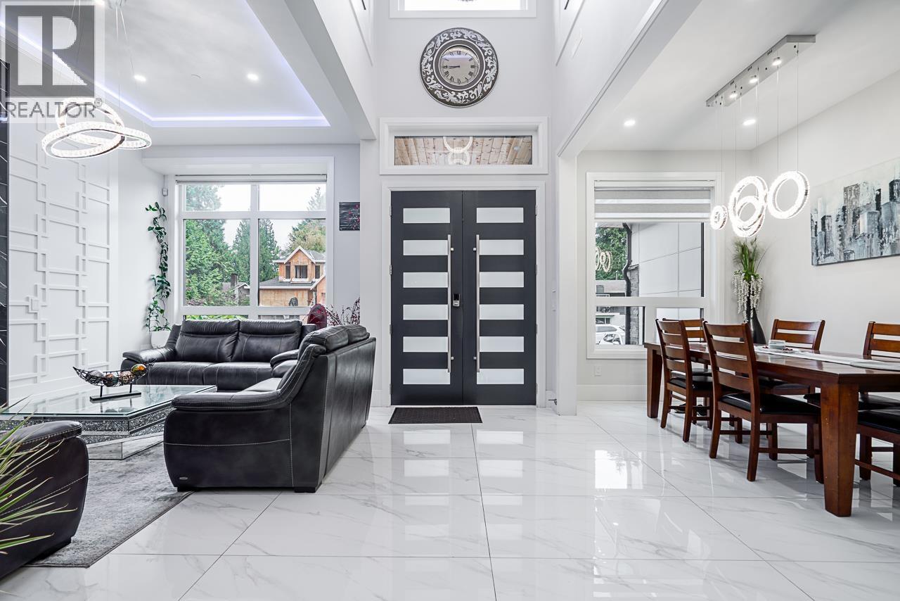 2938 Cumberland Street, Port Coquitlam, British Columbia  V3B 3V4 - Photo 6 - R3061999