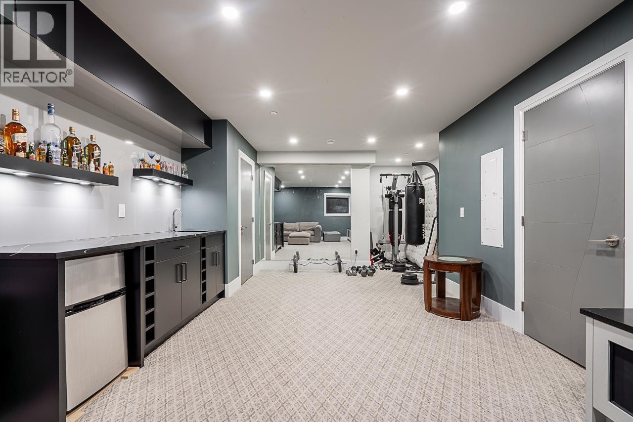 2938 Cumberland Street, Port Coquitlam, British Columbia  V3B 3V4 - Photo 34 - R3061999