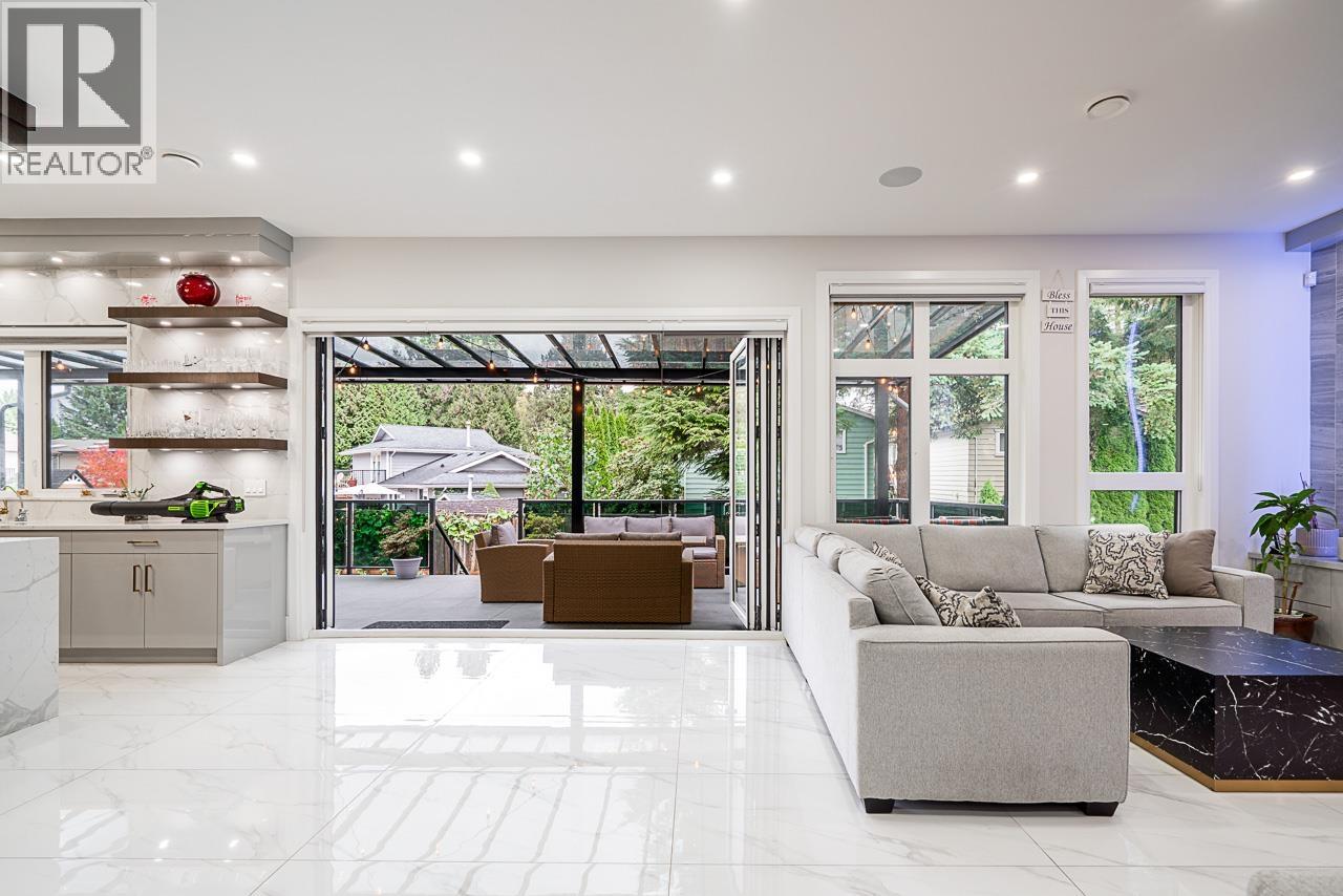 2938 Cumberland Street, Port Coquitlam, British Columbia  V3B 3V4 - Photo 16 - R3061999