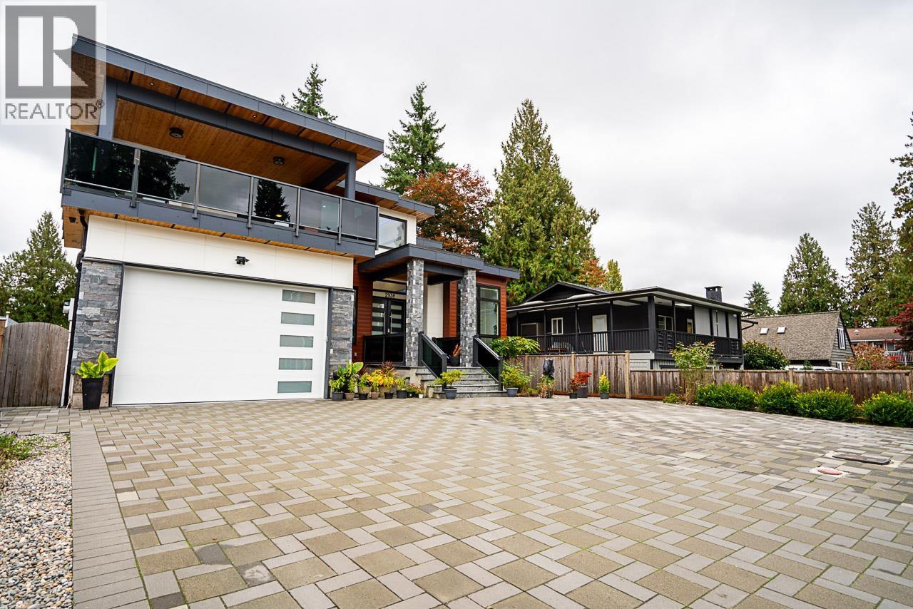 2938 Cumberland Street, Port Coquitlam, British Columbia  V3B 3V4 - Photo 3 - R3061999