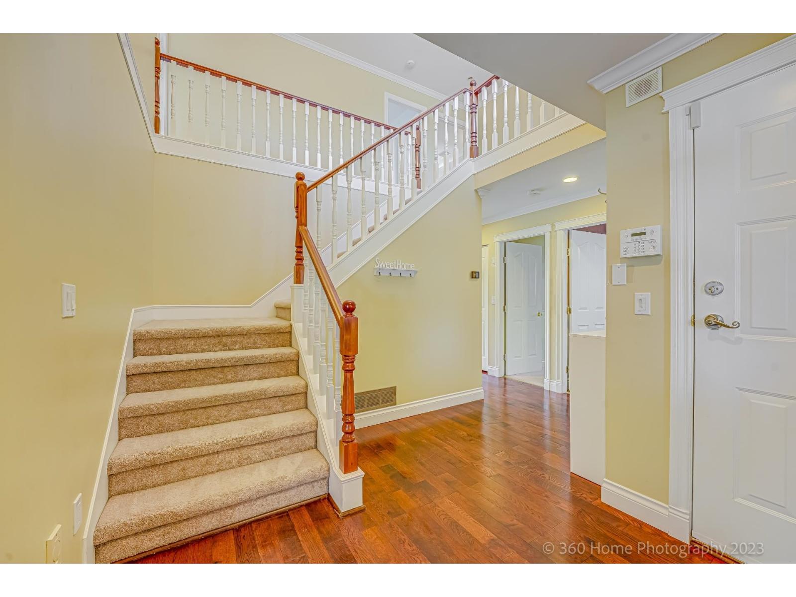 10811 162 Street, Surrey, British Columbia  V4N 1N9 - Photo 3 - R3063160