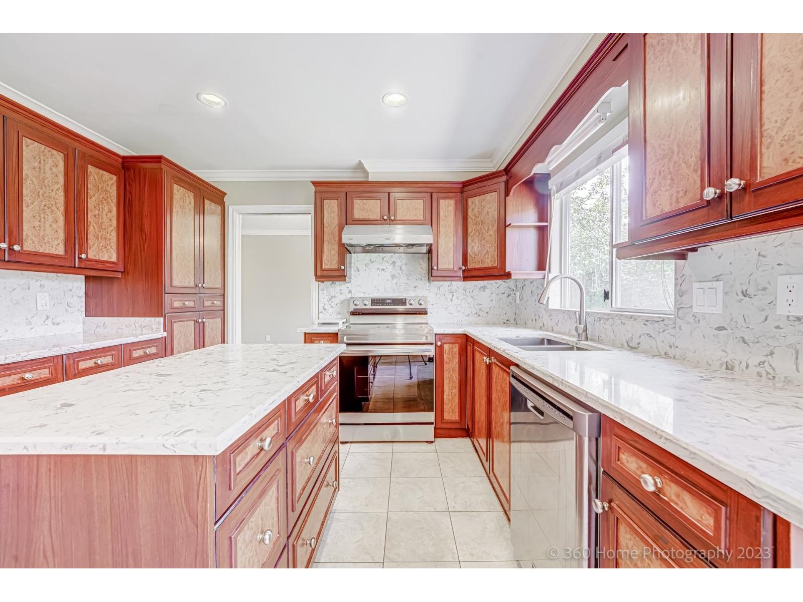 10811 162 Street, Surrey, British Columbia  V4N 1N9 - Photo 8 - R3063160