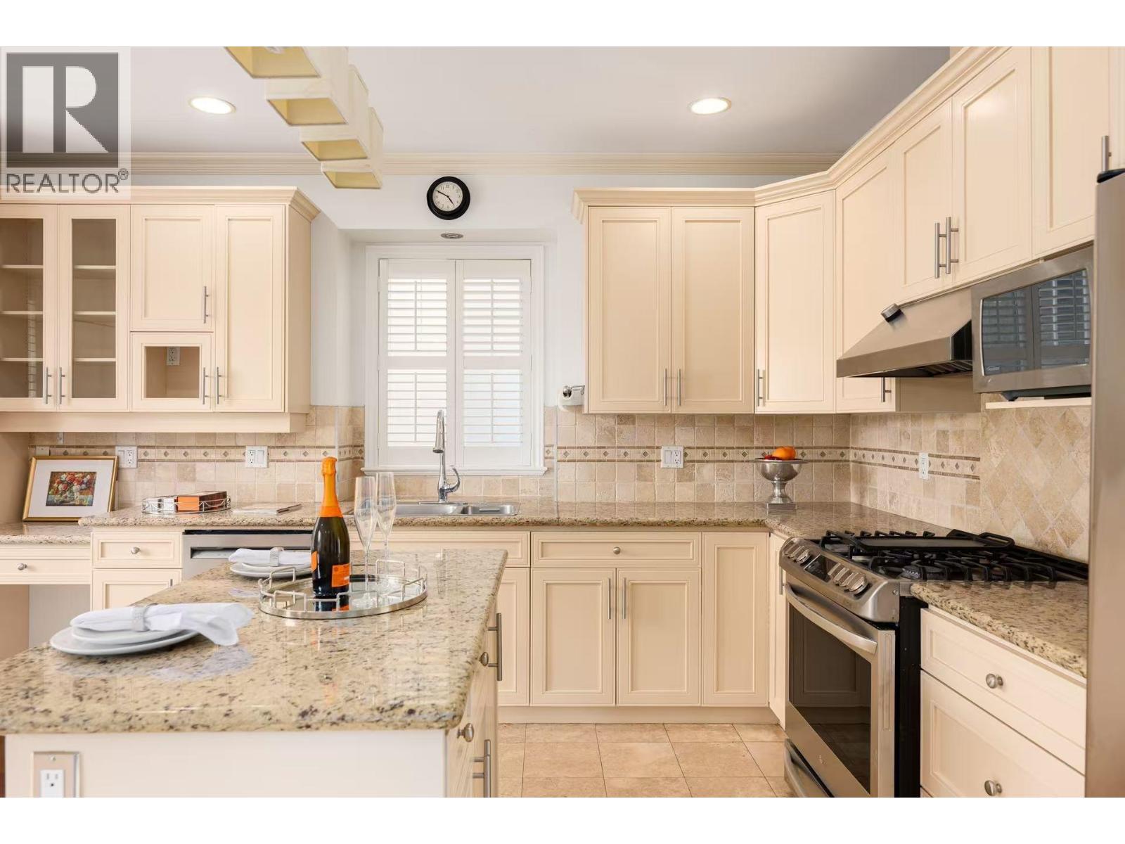 2818 W 19th Avenue, Vancouver, British Columbia  V6L 1E5 - Photo 15 - R3046500